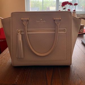 AUTHENTIC Kate Spade Crossbody, Pebbled Leather